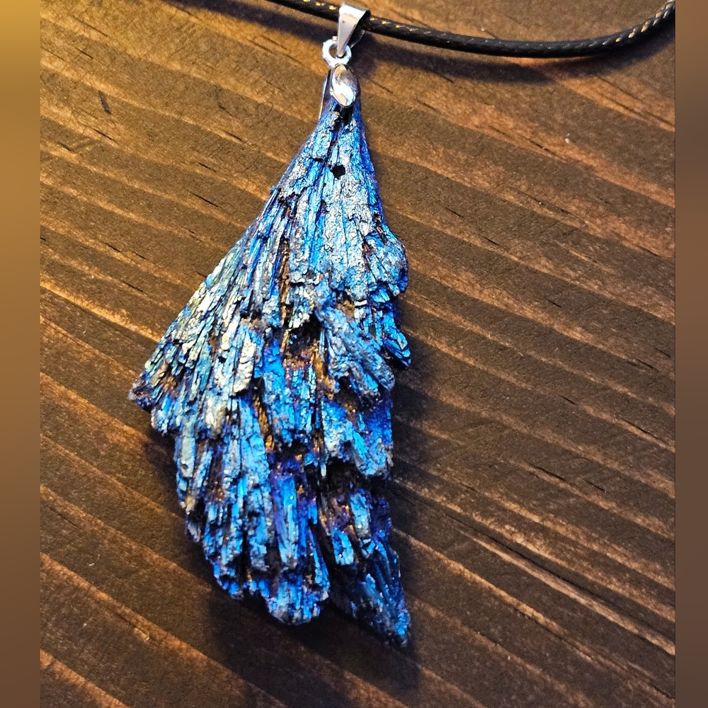 Titanium-Coated Kyanite Necklace